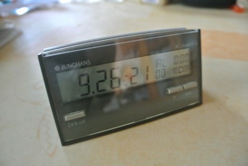 Junghans funkuhr alarm 1 - alarm,